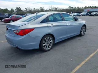 2013 Hyundai Sonata Limited with VIN 5NPEC4AC3DH666923, listed as a IAAI auction lot 41799016 with 210,388 mi miles and . Bid and sale history available at carsss.com. Image 4.
