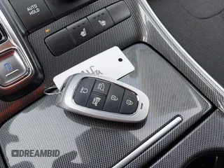 2023 Hyundai Santa Fe SEL z VIN 5NMS24AJ5PH484310, wystawiony jako IAAI lot #41842627 z przebiegiem 49 134 mil mil oraz . Historia ofert i sprzedaży dostępna na DreamBid. Obrazek 11.