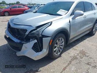 2020 Cadillac XT4 FWD Premium Luxury с VIN 1GYFZCR4XLF026740, выставлен на аукционе IAAI как лот 42514360 с пробегом 69 806 миль миль и . История ставок и продаж доступна на DreamBid. Изображение 2.
