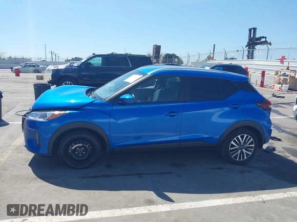 2022 Nissan Kicks SV with VIN 3N1CP5CV7NL509481, listed as a IAAI auction lot 41831963 with 29,977 mi miles. Bid and sale history available at carsss.com. Image 15.
