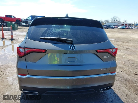 2024 Acura MDX w/Technology Package with VIN 5J8YE1H47RL005369, listed as a IAAI auction lot 41982915 with 17,307 mi miles. Bid and sale history available at carsss.com. Image 17.