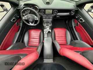 2017 Mercedes-Benz SLC 43 AMG z VIN WDDPK6GA5HF131952, wystawiony jako Copart lot #57534775 z przebiegiem 10 029 mil mil oraz Szkody całkowita. Historia ofert i sprzedaży dostępna na DreamBid. Obrazek 9.