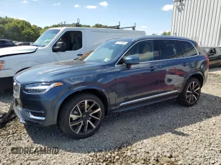 2024 Volvo XC90 Ultimate Bright Theme with VIN YV4062PF9R1235148, listed as a Copart auction lot 70778004 with 3,913 mi miles and Salvage Title. Bid and sale history available at carsss.com. Image 1.