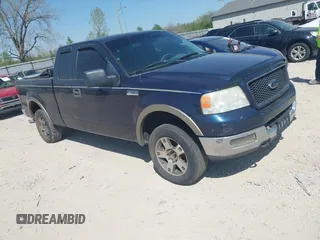 2005 Ford F-150 XLT with VIN 1FTPX14585NB29863, listed as a IAAI auction lot 42117501 with 305,480 mi miles. Bid and sale history available at carsss.com. Image 1.