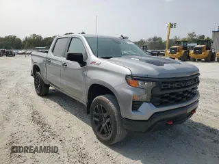 2024 Chevrolet Silverado 1500 Custom Trail Boss with VIN 3GCUDCE8XRG141897, listed as a Copart auction lot 71285004 with 14,488 mi miles and Salvage Title. Bid and sale history available at carsss.com. Image 4.