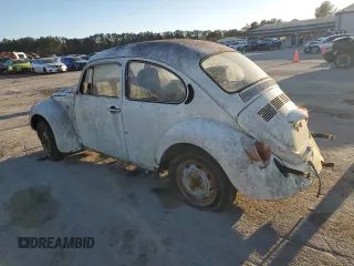 1975 Volkswagen Beetle with VIN 1342531579, listed as a Copart auction lot 46537415 with 48,724 mi miles and Clean Title. Bid and sale history available at DreamBid. Image 2.