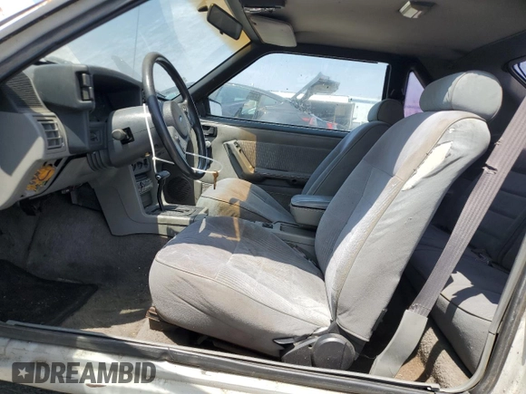 1988 Ford Mustang with VIN 1FABP41A6JF284130, listed as a Copart auction lot 60257045 with 38,867 mi miles and Clean title. Bid and sale history available at DreamBid. Image 7.