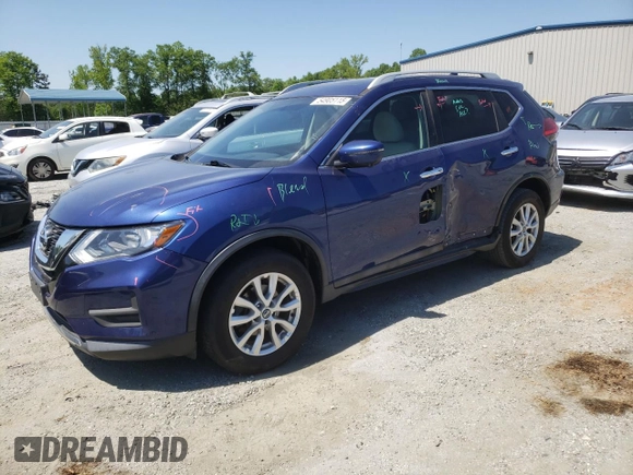 2017 Nissan Rogue SV z VIN 5N1AT2MV3HC818888, wystawiony jako Copart lot #54905115 z przebiegiem 140 003 mil mil oraz Czysty tytuł • Clean title. Historia ofert i sprzedaży dostępna na DreamBid. Obrazek 1.