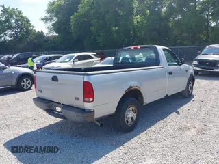2004 Ford F-150 XL z VIN 2FTRF17264CA20660, wystawiony jako IAAI lot #42698678 z przebiegiem Nie podano mil oraz . Historia ofert i sprzedaży dostępna na DreamBid. Obrazek 4.