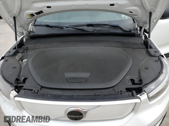 2021 Volvo XC40 z VIN YV4ED3UR8M2611762, wystawiony jako Copart lot #53993175 z przebiegiem 70 428 mil mil oraz Tytuł czysty. Historia ofert i sprzedaży dostępna na DreamBid. Obrazek 12.