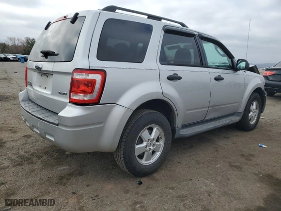 2009 Ford Escape XLT with VIN 1FMCU93G49KB28169, listed as a Copart auction lot 49296855 with 189,932 mi miles and Salvage Title. Bid and sale history available at carsss.com. Image 3.