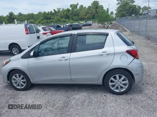 2015 Toyota Yaris L z VIN VNKKTUD30FA019329, wystawiony jako IAAI lot #42547504 z przebiegiem 54 848 mil mil oraz . Historia ofert i sprzedaży dostępna na DreamBid. Obrazek 14.