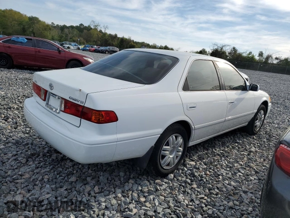 2001 Toyota Camry CE with VIN 4T1BG22K81U850947, listed as a Copart auction lot 50957805 with 159,557 mi miles and Non Repairable. Bid and sale history available at DreamBid. Image 3.