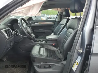 2018 Volkswagen Atlas SEL Premium z VIN 1V2NR2CA0JC537445, wystawiony jako Copart lot #52964215 z przebiegiem 167 988 mil mil oraz Szkoda całkowita • Salvage title. Historia ofert i sprzedaży dostępna na DreamBid. Obrazek 7.