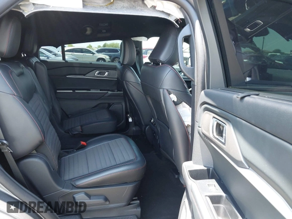 2025 Ford Explorer ST-Line z VIN 1FMUK7KH6SGA94253, wystawiony jako IAAI lot #42477118 z przebiegiem 4 828 mil mil oraz . Historia ofert i sprzedaży dostępna na DreamBid. Obrazek 8.