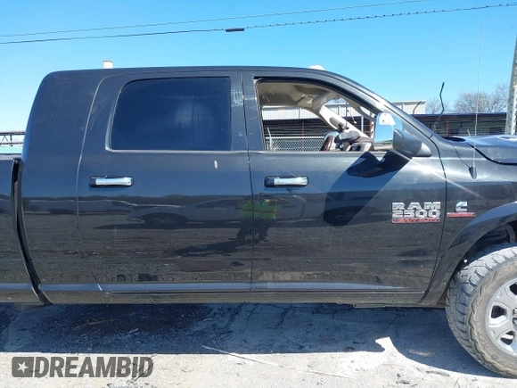 2018 Ram 2500 Laramie with VIN 3C6UR5NL5JG315081, listed as a IAAI auction lot 41858055 with 181,169 mi miles. Bid and sale history available at carsss.com. Image 13.