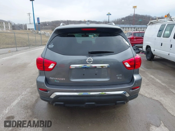 2019 Nissan Pathfinder S z VIN 5N1DR2MM7KC593207, wystawiony jako IAAI lot #41639401 z przebiegiem 71 494 mil mil oraz . Historia ofert i sprzedaży dostępna na DreamBid. Obrazek 16.