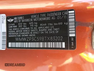 2011 MINI Convertible S z VIN WMWZP3C59BTX83202, wystawiony jako Copart lot #47138535 z przebiegiem 162 809 mil mil oraz Szkoda całkowita • Salvage title. Historia ofert i sprzedaży dostępna na DreamBid. Obrazek 14.