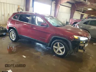 2019 Jeep Cherokee Latitude z VIN 1C4PJLCB8KD130064, wystawiony jako Copart lot #61188805 z przebiegiem 169 508 mil mil oraz Czysty tytuł • Clean title. Historia ofert i sprzedaży dostępna na DreamBid. Obrazek 4.