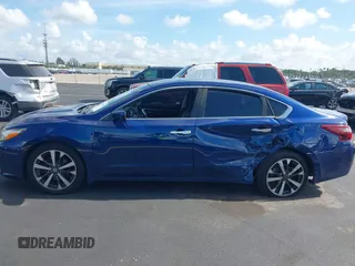 2017 Nissan Altima SR z VIN 1N4AL3AP8HN309048, wystawiony jako IAAI lot #42536729 z przebiegiem 132 465 mil mil oraz . Historia ofert i sprzedaży dostępna na DreamBid. Obrazek 14.