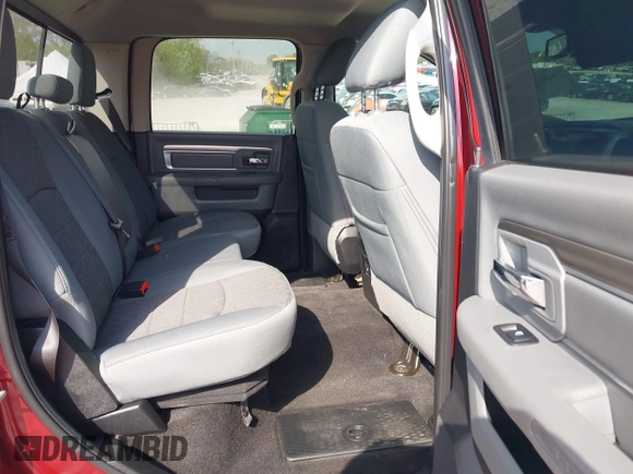2017 Ram 1500 Big Horn с VIN 3C6RR7LT3HG747019, выставлен на аукционе IAAI как лот 41963153 с пробегом 104 714 миль миль и . История ставок и продаж доступна на DreamBid. Изображение 8.