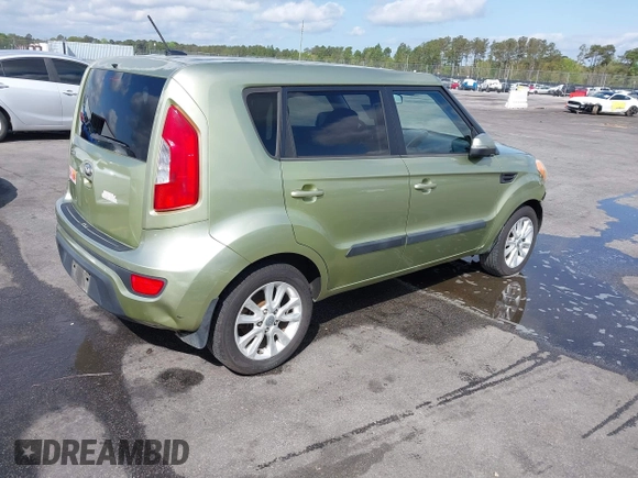 2013 Kia Soul + with VIN KNDJT2A69D7543130, listed as a IAAI auction lot 41914445 with 127,489 mi miles. Bid and sale history available at carsss.com. Image 4.