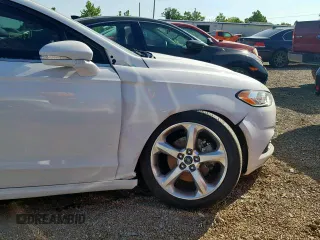2014 Ford Fusion SE with VIN 1FA6P0H74E5363991, listed as a Copart auction lot 49031171 with 115,005 mi miles and Non Repairable. Bid and sale history available at carsss.com. Image 9.