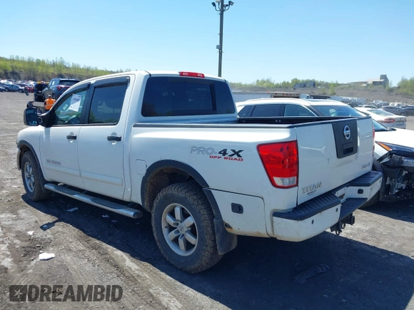 2012 Nissan Titan SV with VIN 1N6AA0EC0CN307743, listed as a IAAI auction lot 42085082 with 187,506 mi miles. Bid and sale history available at carsss.com. Image 3.