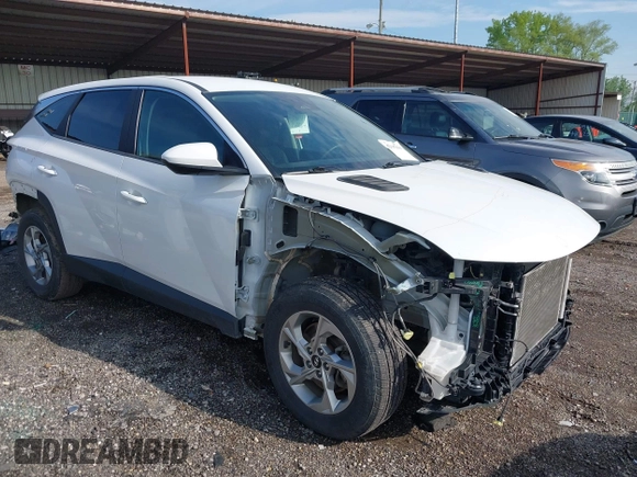 2022 Hyundai Tucson SE z VIN 5NMJACAE3NH012650, wystawiony jako IAAI lot #42137835 z przebiegiem 107 599 mil mil oraz . Historia ofert i sprzedaży dostępna na DreamBid. Obrazek 1.