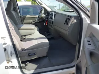 2008 Dodge 1500 SLT with VIN 1D7HA182X8S637446, listed as a IAAI auction lot 42071575 with 190,735 mi miles. Bid and sale history available at carsss.com. Image 5.