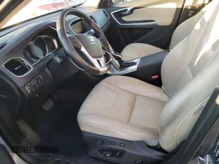 2017 Volvo S60 Inscription with VIN LYV402TKXHB128707, listed as a Copart auction lot 81889693 with 118,329 mi miles. Bid and sale history available at carsss.com. Image 7.