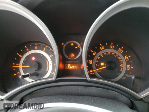 2014 Scion tC z VIN JTKJF5C7XE3079538, wystawiony jako Copart lot #85018414 z przebiegiem 136 905 mil mil oraz Czysty tytuł • Clean title. Historia ofert i sprzedaży dostępna na DreamBid. Obrazek 9.