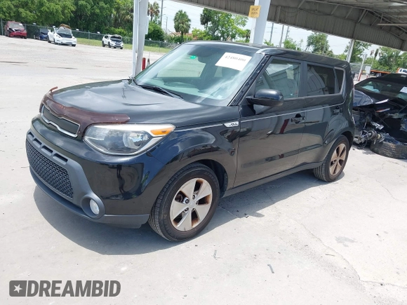 2015 Kia Soul z VIN KNDJN2A27F7161320, wystawiony jako IAAI lot #42480400 z przebiegiem 92 275 mil mil oraz . Historia ofert i sprzedaży dostępna na DreamBid. Obrazek 2.