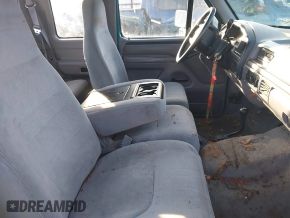 1996 Ford F-150 with VIN 1FTEX14N1TKA54140, listed as a IAAI auction lot 41658208 with 108,463 mi miles. Bid and sale history available at carsss.com. Image 5.