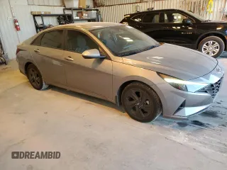 2022 Hyundai Elantra SEL with VIN KMHLM4AG3NU330330, listed as a Copart auction lot 47273665 with 71,104 mi miles and Salvage Title. Bid and sale history available at DreamBid. Image 4.
