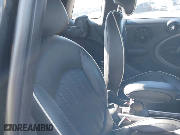 2012 MINI Countryman S with VIN WMWZC3C52CWM27234, listed as a IAAI auction lot 39264317 with 177,398 mi miles and . Bid and sale history available at DreamBid. Image 8.