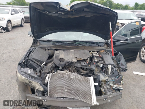 2018 Chevrolet Impala LT z VIN 2G1105S3XJ9100146, wystawiony jako IAAI lot #42053381 z przebiegiem 126 866 mil mil oraz . Historia ofert i sprzedaży dostępna na DreamBid. Obrazek 10.