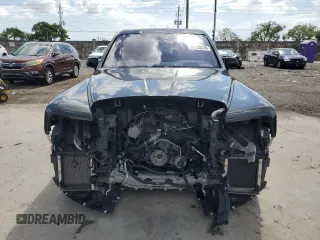 2019 Rolls-Royce Cullinan z VIN SLA689X51KU113872, wystawiony jako Copart lot #65135234 z przebiegiem Nie podano mil oraz Szkody całkowita. Historia ofert i sprzedaży dostępna na DreamBid. Obrazek 5.