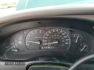 1998 Ford Explorer XL z VIN 1FMZU34E1WUA53077, wystawiony jako Copart lot #51517095 z przebiegiem 216 797 mil mil oraz Czysty tytuł • Clean title. Historia ofert i sprzedaży dostępna na DreamBid. Obrazek 9.