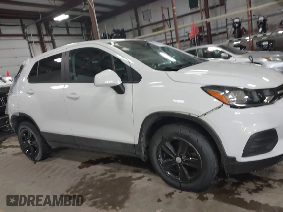 2020 Chevrolet Trax LS with VIN KL7CJNSB9LB084167, listed as a IAAI auction lot 41534378 with 63,612 mi miles. Bid and sale history available at carsss.com. Image 13.