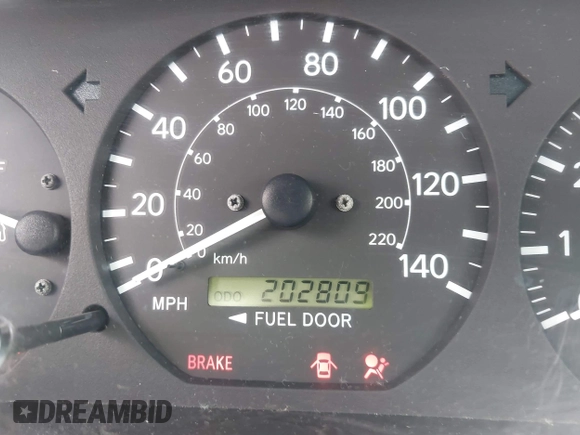 2000 Toyota Camry LE z VIN JT2BF28K3Y0289145, wystawiony jako IAAI lot #42455085 z przebiegiem 202 809 mil mil oraz . Historia ofert i sprzedaży dostępna na DreamBid. Obrazek 15.