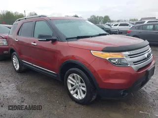 2014 Ford Explorer XLT with VIN 1FM5K8D87EGA53514, listed as a IAAI auction lot 42176561 with 158,667 mi miles and . Bid and sale history available at carsss.com. Image 1.