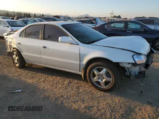2003 Acura TL w/Navigation System with VIN 19UUA56793A013720, listed as a Copart auction lot 89400915 with 192,008 mi miles and Clean Title. Bid and sale history available at carsss.com. Image 4.