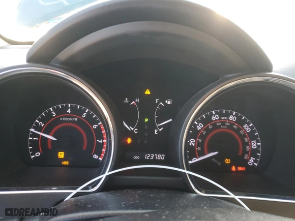 2013 Toyota Highlander with VIN 5TDZA3EH3DS041469, listed as a Copart auction lot 82552414 with 123,780 mi miles and Salvage Title. Bid and sale history available at carsss.com. Image 9.