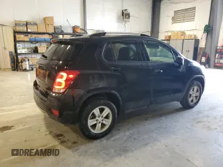 2022 Chevrolet Trax LT with VIN KL7CJPSMXNB533839, listed as a Copart auction lot 63217215 with 59,461 mi miles and Clean title. Bid and sale history available at DreamBid. Image 3.