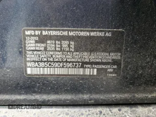 2013 BMW 3 Series 328i xDrive z VIN WBA3B5C59DF596737, wystawiony jako Copart lot #64433395 z przebiegiem 76 417 mil mil oraz Czysty tytuł • Clean title. Historia ofert i sprzedaży dostępna na DreamBid. Obrazek 12.