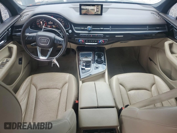 2017 Audi Q7 Premium Plus z VIN WA1LAAF74HD008461, wystawiony jako Copart lot #58095615 z przebiegiem 171 994 mil mil oraz Czysty tytuł • Clean title. Historia ofert i sprzedaży dostępna na DreamBid. Obrazek 8.