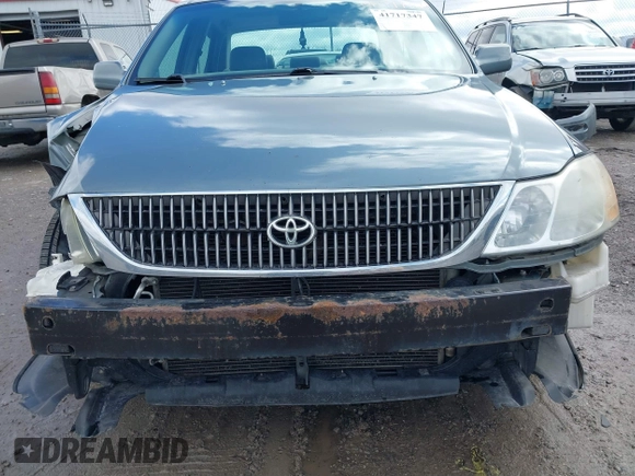 2002 Toyota Avalon XL with VIN 4T1BF28B72U211213, listed as a IAAI auction lot 41717347 with 215,979 mi miles and . Bid and sale history available at DreamBid. Image 14.