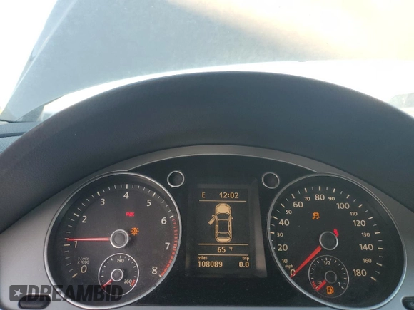 2012 Volkswagen CC Sport PZEV with VIN WVWNP7AN6CE533613, listed as a Copart auction lot 82024884 with 108,089 mi miles and Salvage Title. Bid and sale history available at carsss.com. Image 9.