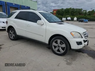 2010 Mercedes-Benz M 350 z VIN 4JGBB8GB7AA574921, wystawiony jako Copart lot #58387125 z przebiegiem 253 725 mil mil oraz Czysty tytuł • Clean title. Historia ofert i sprzedaży dostępna na DreamBid. Obrazek 4.